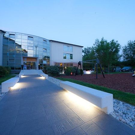Bit Center Hotel Ljubljana Ngoại thất bức ảnh